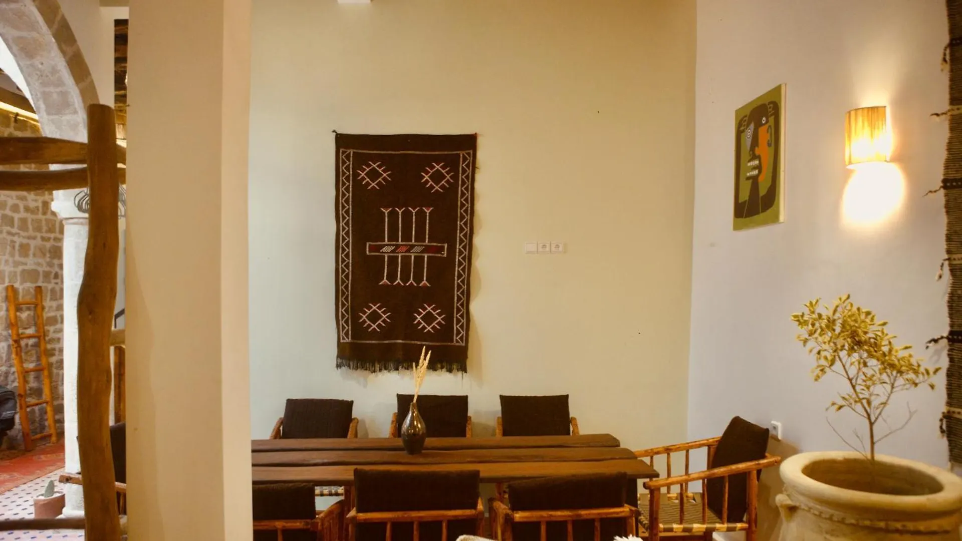 Hostel Riad Maqam Suvayr