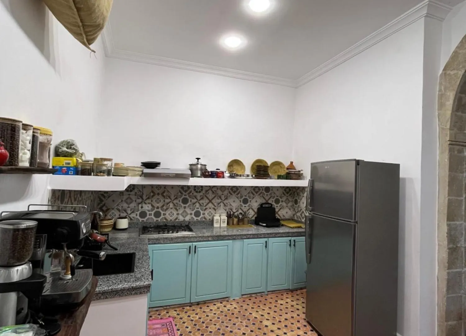Hostel Riad Maqam 에사우이라 모로코